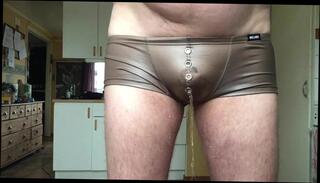 Video 302118101: nylon pissing, man gay