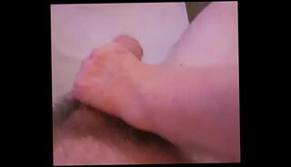 Video 648515415: lady wanks, wanks old