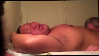 Video 1132573525: gay moaning, blowjob moans, bath sucking