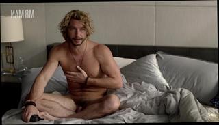 Video 1504129004: hunk gay man, sexy shorts, long sexy