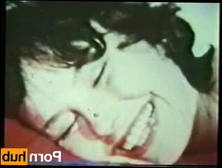 Watch the video about Peepshow Loops 75 70s and 80s - Scene 1