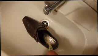 Video 312738201: wife pissing, piss shoes, gay shoe, wifes brown, man gay, gay hd