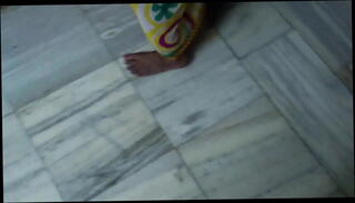 Video 542135715: maid flash