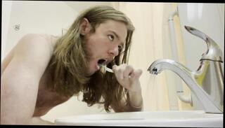 Watch the video about Surprise! I&rsquo;m back )