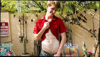 Video 1600115764: solo hunk masturbating, gay hunk solo, solo outdoor masturbation, solo male masturbation, balls swinging, great jerk