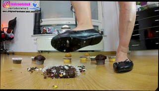 Watch the video about Crushing Crush Trample Trampling Muffins - Here I am trampling muffins with a total of 12 pieces with my ballerinas I turn them into mud.