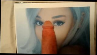 Video 220033201: ariana grande, man gay