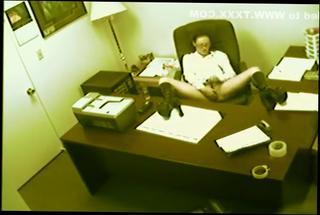 Video 411607004: fingering skinny, skinny masturbation, chick catches, climax