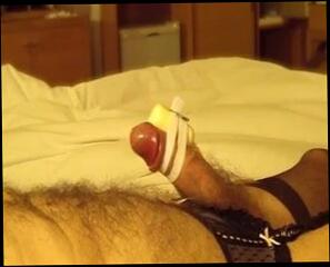Video 90503601: strap vibrator, hand strapping, cuming hands, man gay