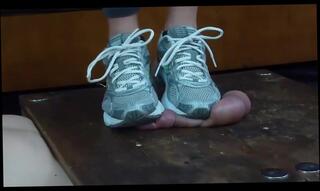 Watch the video about Old man phxgreen on dance table