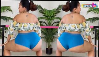 Video 1579613553: booty shorts twerk, solo twerk, bubble butt twerk, big butt twerk, twerk tease, twerking amateur, amateur solo female, twerking wet, twerk dance