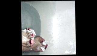 Video 1565877501: mistress feet, mistress foot, milf mistress, feet straight, bath feet, milf takes bath, french mistress, european mistress, feet bathroom, brunette mistress