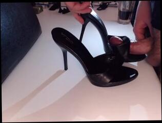 Video 1600357973: big cock solo cumshot, shoejob cumshot, solo male cumshot, high heels shoejob