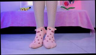 Watch the video about Lila Jordan's socks