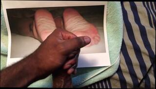 Video 265337901: cum toes, soles toes, good toe, cum bath, man gay