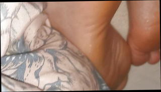 Video 1037952801: foot job feet fetish, foot fetish cumshot, oiled foot, foot fetish hd, straight foot