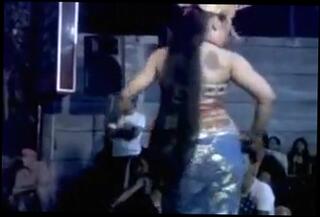 Video 189083004: erotic sexy dance, amateur couple public, amateur asian couple, amateur striptease