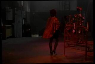 Video 307230801: jennifer tilly, bbw leggings, legs straight