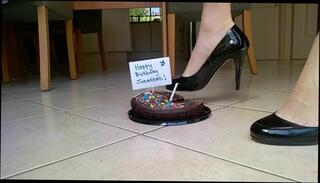 Video 345631901: friend pumped, pumping love, black pumps, amateur gay, gay crush, gay hd