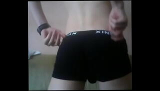 Video 384000505: solo spanking, solo boy