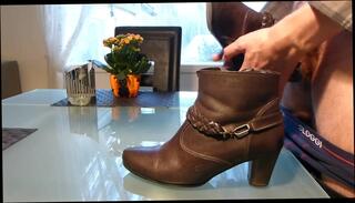 Video 92201001: wife fuck cum, gay man cum, leather boots fucked, wifes brown