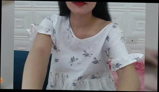 Watch the video about Asian girl, so beautiful