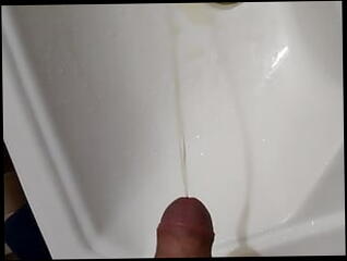 Video 1606815551: gay piss cum, amateur gay piss, pissing gay porn, pissing close, bulgarian cum