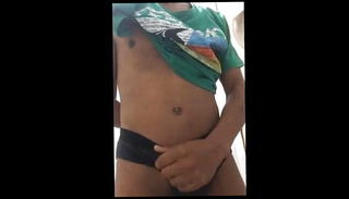 Watch the video about Bick cook brunette gifted player enjoying