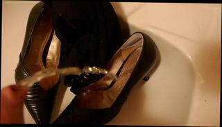 Video 1607842371: nylon pissing, nylon wife, nylons high heels, heels gay