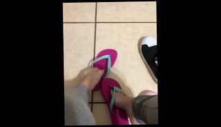 Video 1568117413: toes feet foot, toes flip flops, foot soles toes, solo female feet, soles amateur foot, feet soles shoes