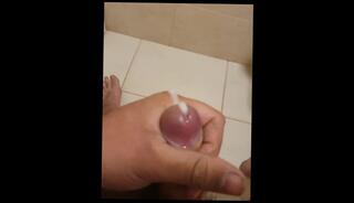Video 1507467303: solo male handjob, amateur solo male, masturbacion