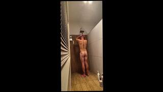 Video 1652047833: amateur webcam solo, amateur solo male shower, wet solo male shower, vacuum