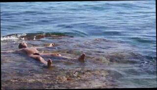 Video 106261101: alien, man gay