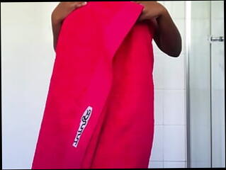 Watch the video about Kween getting naughty in the bathroom