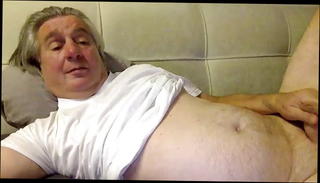 Video 1034327601: gay man daddy, handsome daddy, very gay