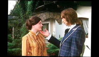 Watch the video about Elizabeth hunny