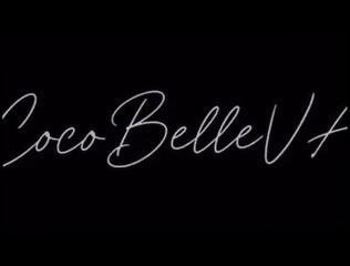 Video 1623746943: brunette babe playing