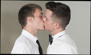 Video 1503621704: bareback twink gay sex, hunk barebacks twink, older submissive, pissing big, big dick guy jerk