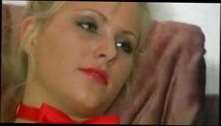 Video 912198201: pantyhose, lady tied, lady red, straight