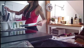 Video 874107401: girl kitchen, straight