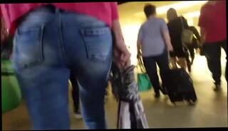 Video 788842204: skinny brunette babe, nice jeans ass