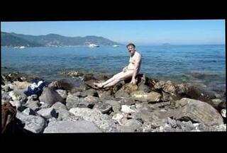 Video 87406701: gay man wanking, beach wank, wanking outdoors