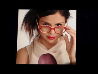 Video 139466101: selena gomez, man gay