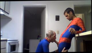 Video 1001135704: bareback amateur gay, fucks super man