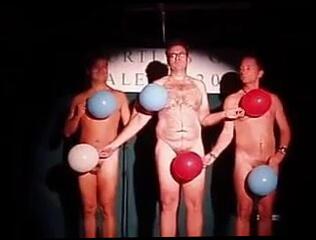 Video 193371501: amateur gay daddy, gay man daddy, striptease gay, daddy dance