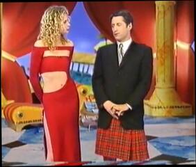 Video 789784104: pretty blonde lady