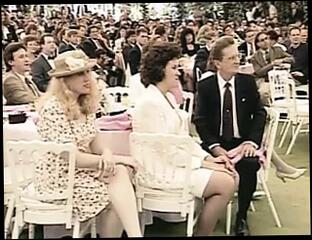 Video 89704801: jenny mccarthy, babe big tits boobs, babe straight, best big boobs, big boobs celebrity