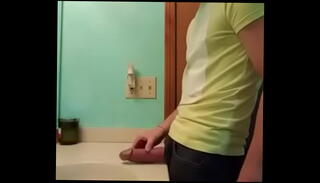 Video 637644025: masturbation gay