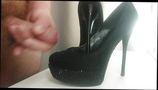 Video 1566306911: gay man cumshot, high heels cumshot, cumshot hd