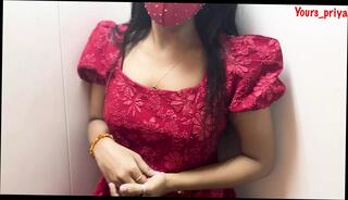 Watch the video about Hot Girl asks Stranger for The Lift